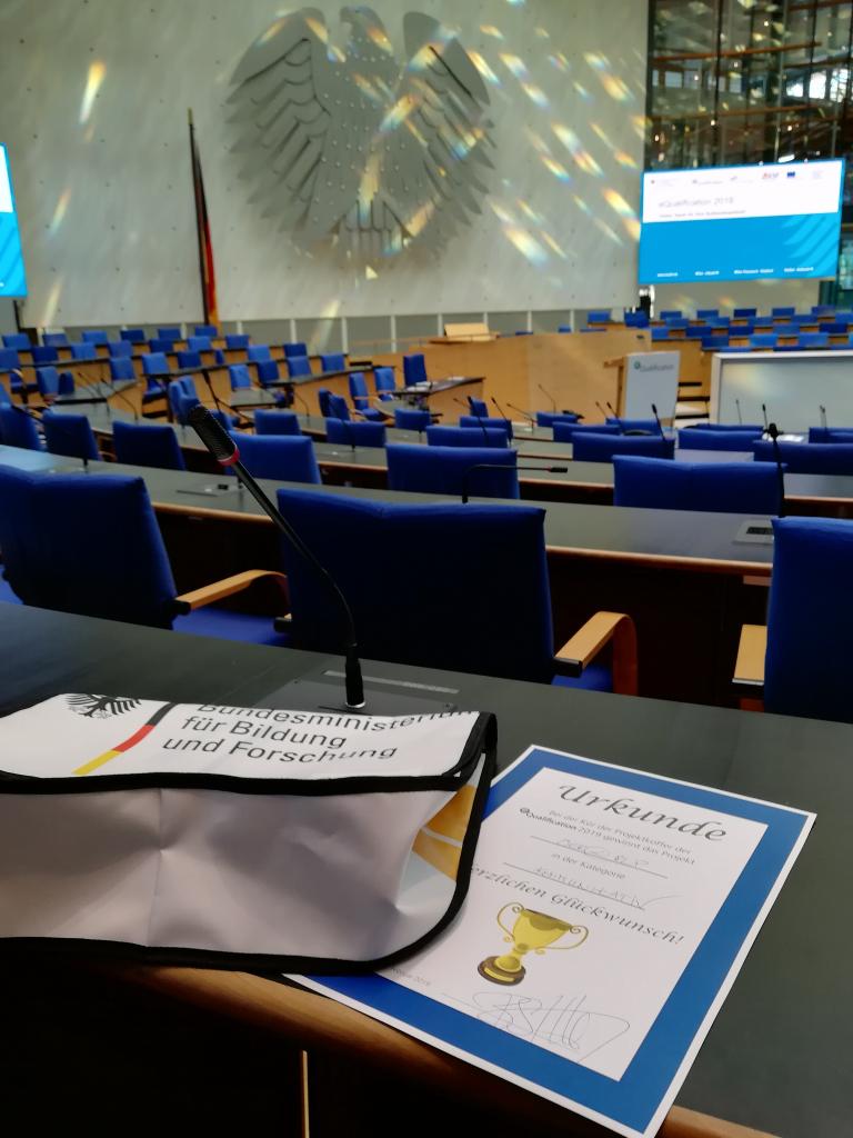 OER-Agentenkoffer gewinnt auf der eQualification